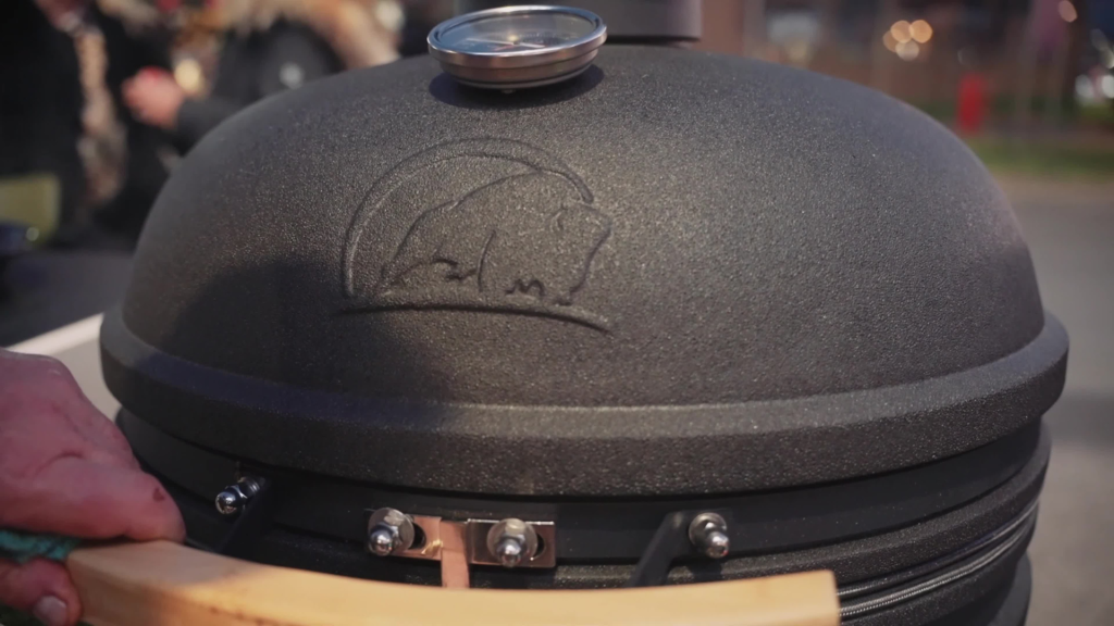 Abrir el kamado con seguridad