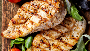 ¿Cómo puedo cocinar pechugas de pollo?